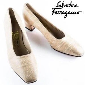 Salvatore Ferragamo Women's Pump - Size 6B